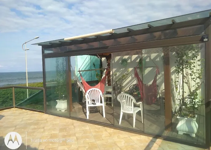 Hostel Casa De Praia Suites